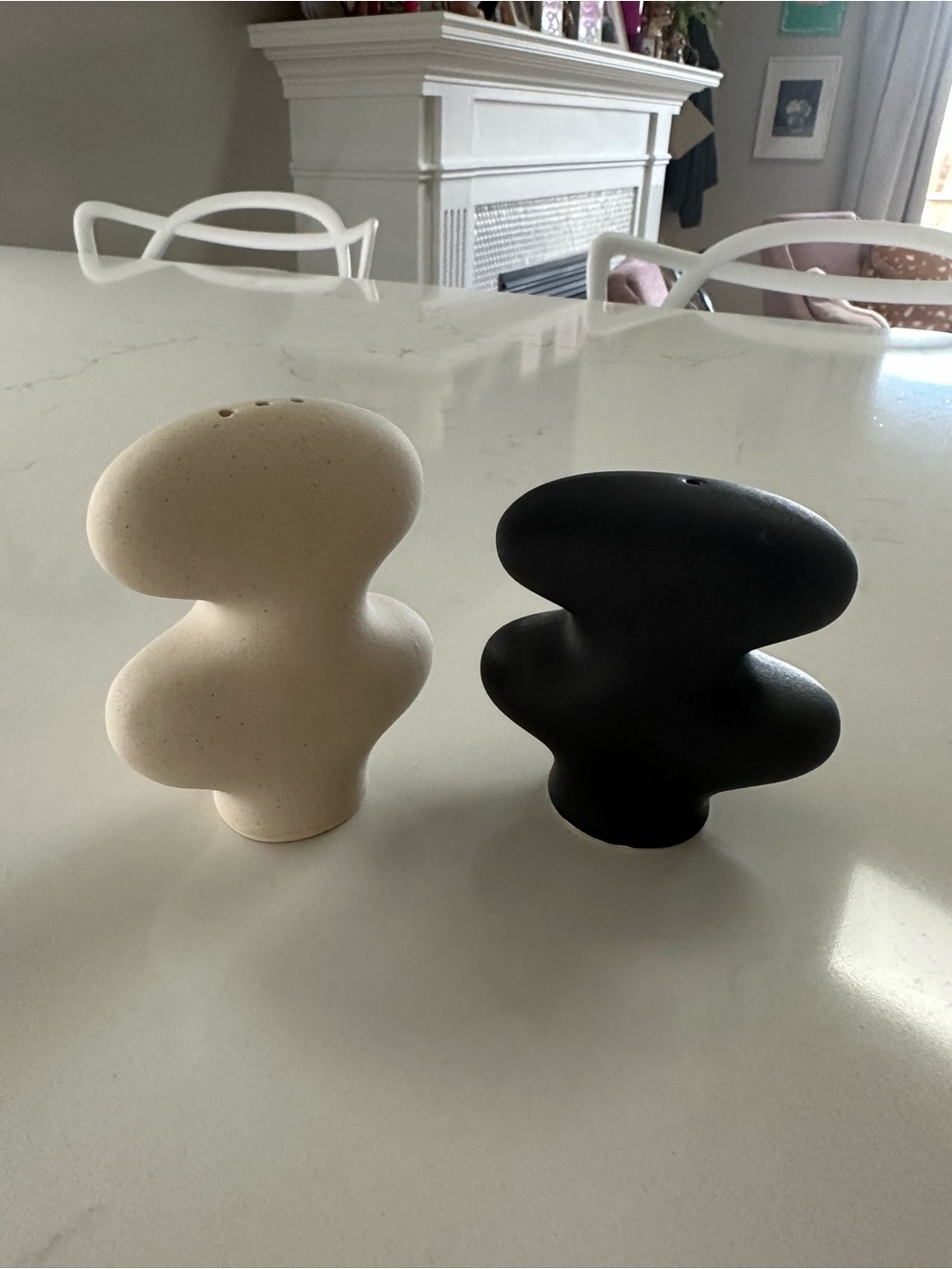Abstract Sculptural Salt and Pepper Set - Black & Cream